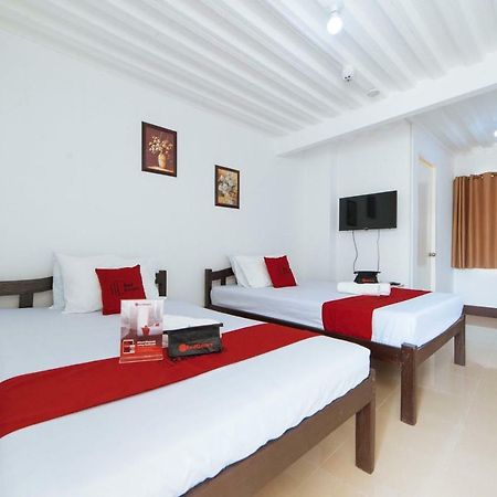 เรดดอร์ซ เนียร์ ดาเวา เมดิคัลสคูล ฟาวเดชั่น Hotel Davao ภายนอก รูปภาพ