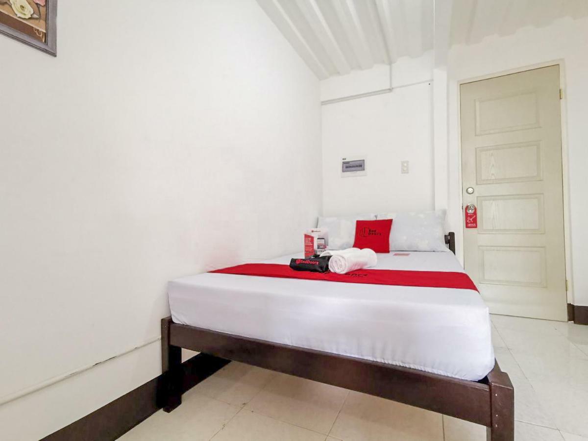 เรดดอร์ซ เนียร์ ดาเวา เมดิคัลสคูล ฟาวเดชั่น Hotel Davao ภายนอก รูปภาพ