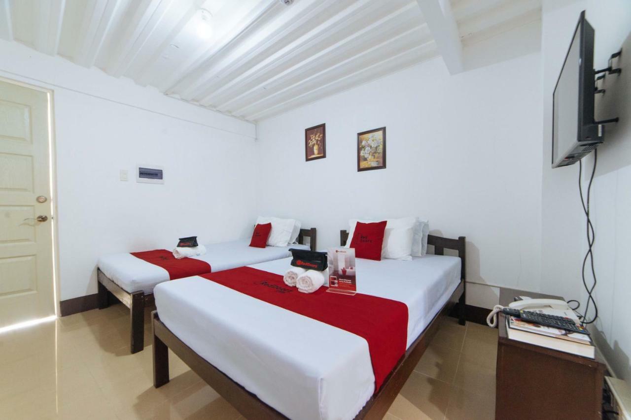 เรดดอร์ซ เนียร์ ดาเวา เมดิคัลสคูล ฟาวเดชั่น Hotel Davao ภายนอก รูปภาพ
